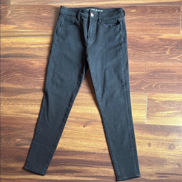 American Eagle Outfitters Super Stretch Black Skinny Jeans Size 4 Short - Picture 1 of 7
